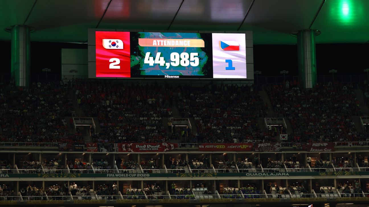 韩国战捷克现空座风波，FIFA为44985上座数据力辩